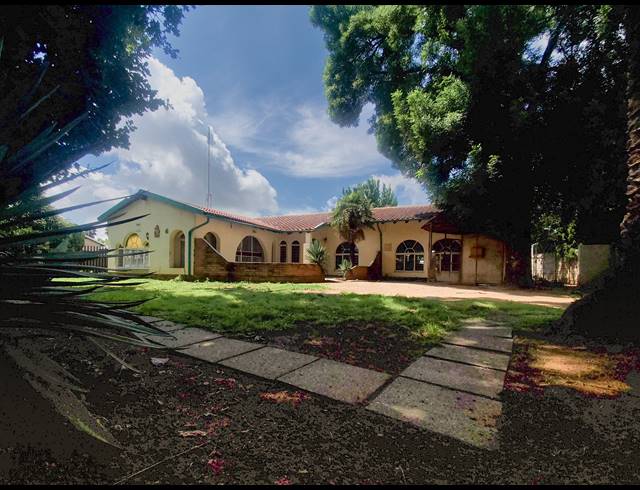 4 BEDROOM HOUSE FOR SALE IN VAALPARK